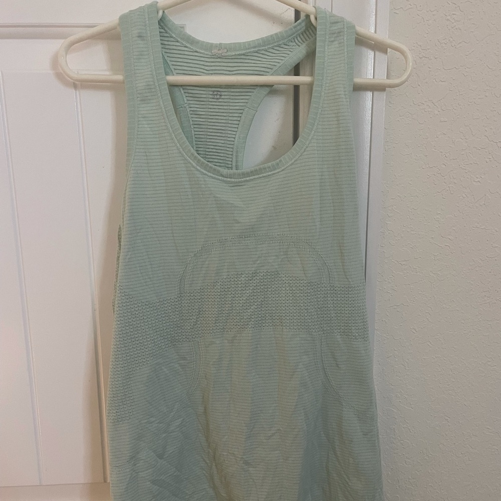 LULULEMON MINT TANK!!